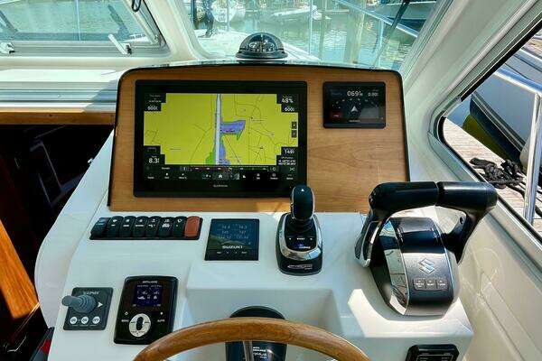 Back Cove  Yacht For Sale