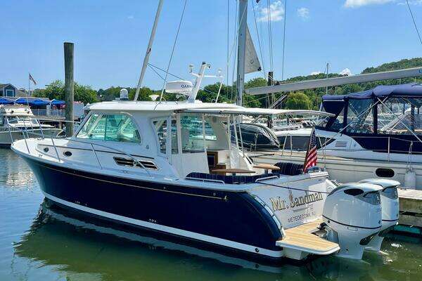 Back Cove  Yacht For Sale