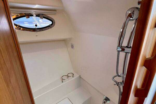 Back Cove  Yacht For Sale