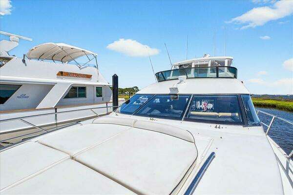 Neptunus 56 Flybridge Yacht For Sale