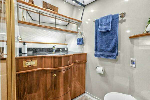 Neptunus 56 Flybridge Yacht For Sale