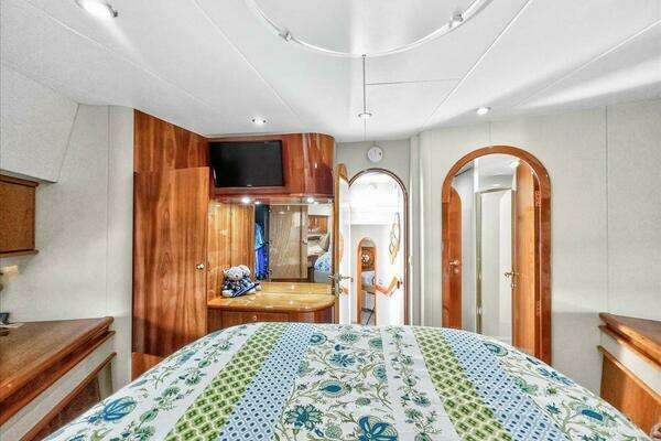 Neptunus 56 Flybridge Yacht For Sale