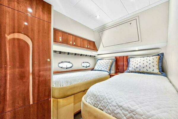 Neptunus 56 Flybridge Yacht For Sale