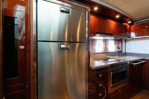 Sea Ray 48 Sundancer Yacht For Sale