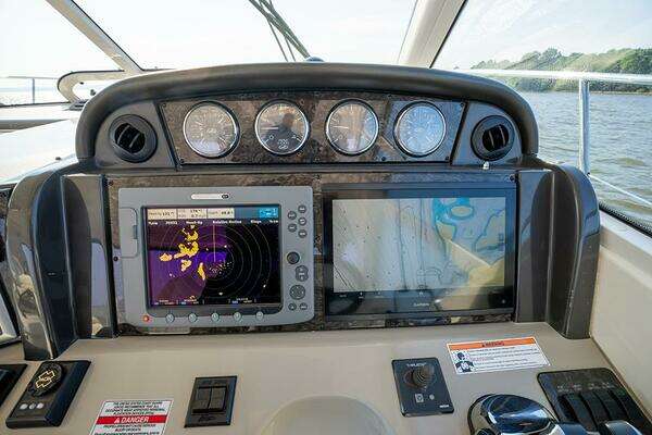 Sea Ray 48 Sundancer Yacht For Sale