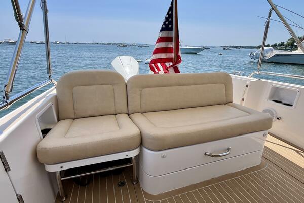 Waterlee 35ft MJM Yacht For Sale