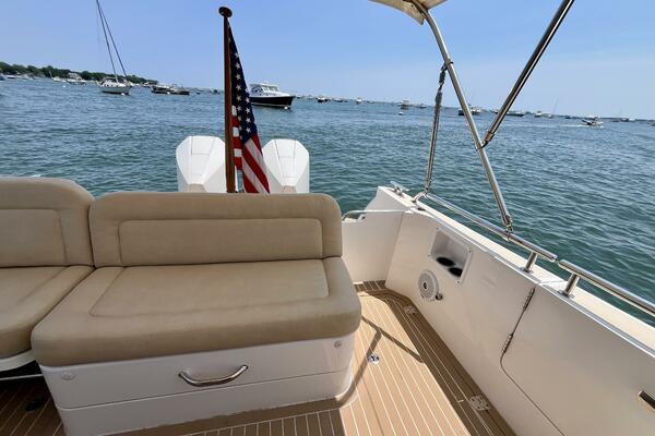 Waterlee 35ft MJM Yacht For Sale