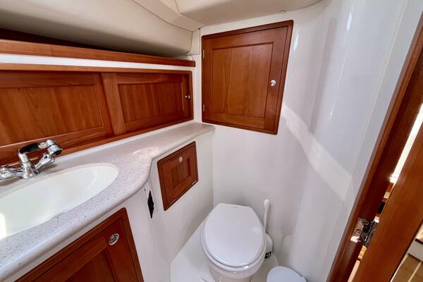 Waterlee 35ft MJM Yacht For Sale