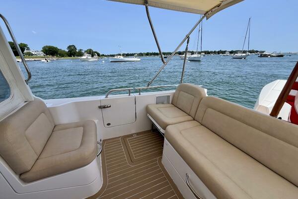 Waterlee 35ft MJM Yacht For Sale
