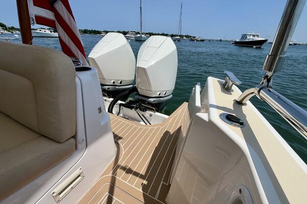 Waterlee 35ft MJM Yacht For Sale
