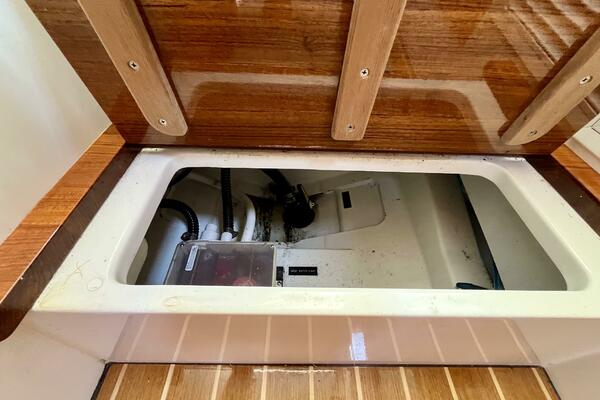 Waterlee 35ft MJM Yacht For Sale