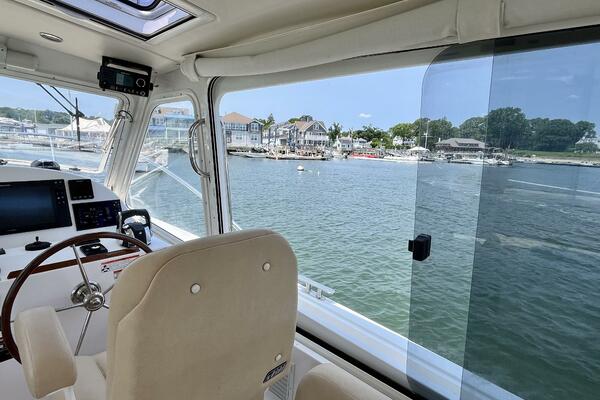 Waterlee 35ft MJM Yacht For Sale