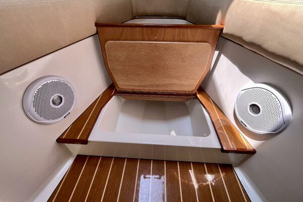 Waterlee 35ft MJM Yacht For Sale