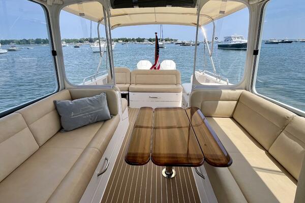 Waterlee 35ft MJM Yacht For Sale