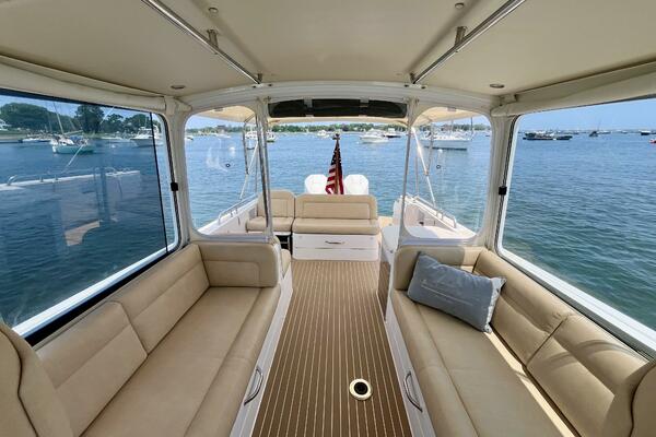 Waterlee 35ft MJM Yacht For Sale
