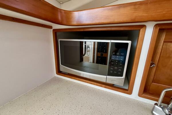 Waterlee 35ft MJM Yacht For Sale
