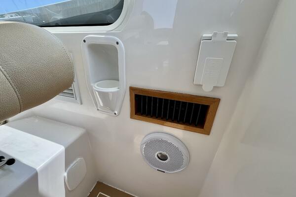 Waterlee 35ft MJM Yacht For Sale