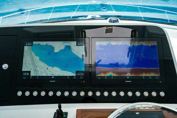 Hatteras GT45X Yacht For Sale