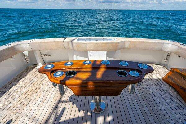 Hatteras GT45X Yacht For Sale