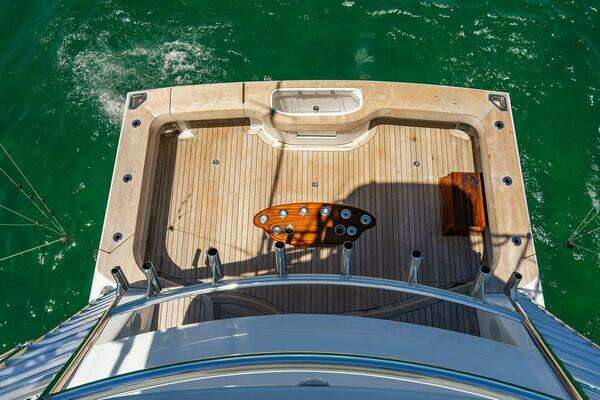 Hatteras GT45X Yacht For Sale