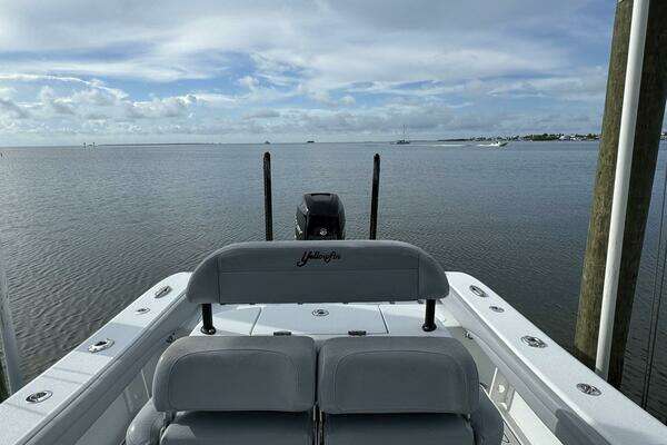 2021 Yellowfin 26