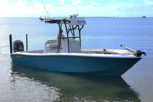 2021 Yellowfin 26