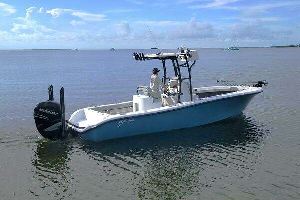 2021 Yellowfin 26