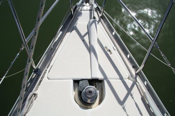37ft Beneteau Yacht For Sale