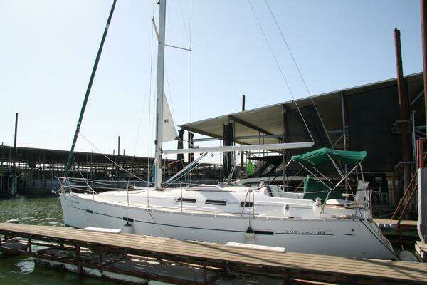 Photo of the 2006 Beneteau 