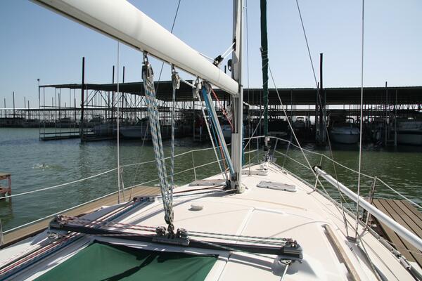 37ft Beneteau Yacht For Sale