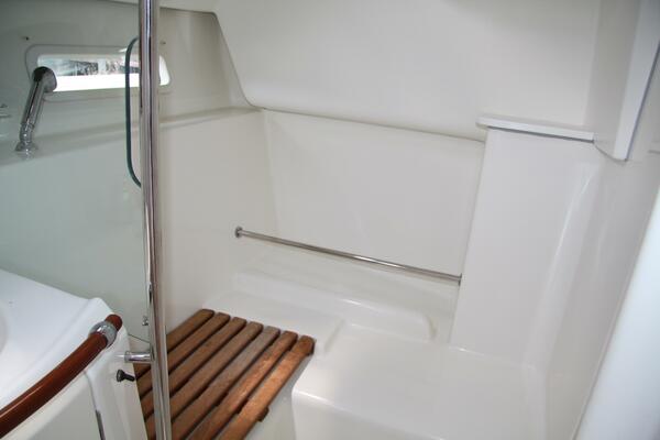 37ft Beneteau Yacht For Sale
