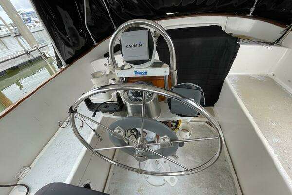 Photo of the 1981 Mariner  "Sheila"