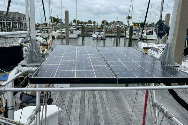 Photo of the 1981 Mariner  "Sheila"