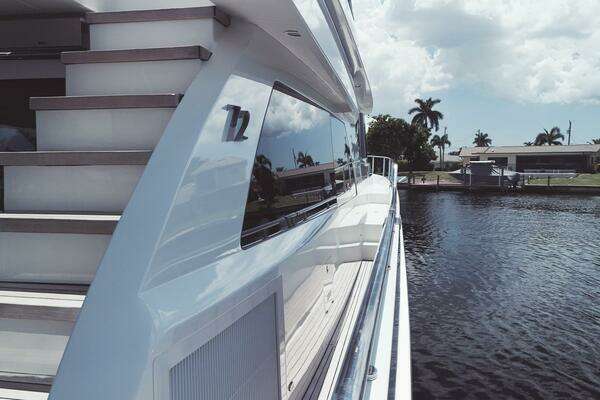 Ocean Alexander 72 Yacht For Sale