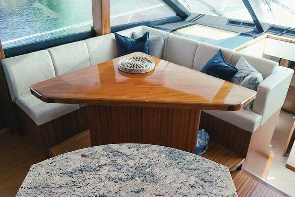 Ocean Alexander 72 Yacht For Sale