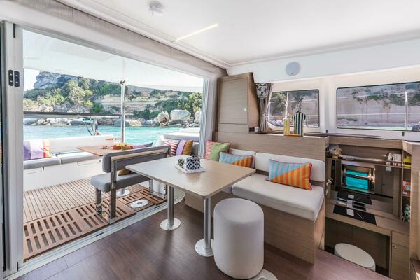 Lagoon38CatamaranOnOrder 38ft Lagoon Yacht For Sale