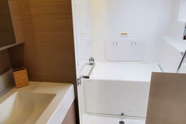 Lagoon38CatamaranOnOrder 38ft Lagoon Yacht For Sale