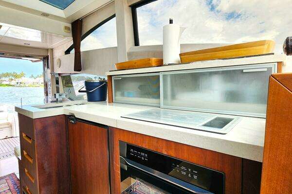 Galeon 430 HTC Yacht For Sale
