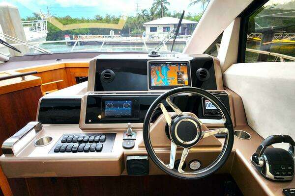 Galeon 430 HTC Yacht For Sale