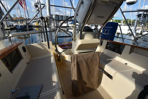 PROMISES 35ft Island Packet Yacht For Sale