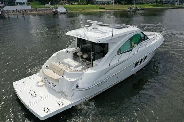 CRUISERS YACHTS - 45 Cantius