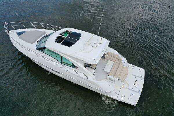 Cruisers Yachts 45 Cantius Yacht For Sale