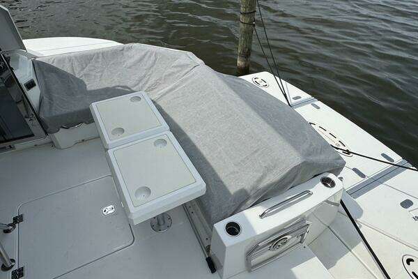 Cruisers Yachts 45 Cantius Yacht For Sale