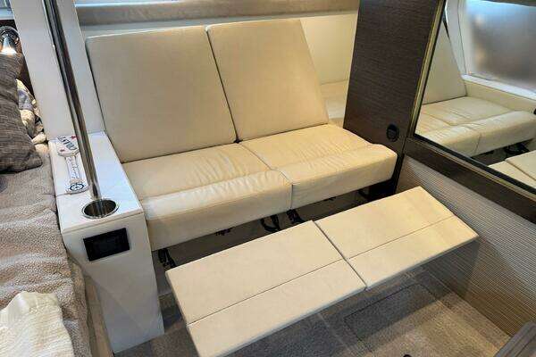 Cruisers Yachts 45 Cantius Yacht For Sale