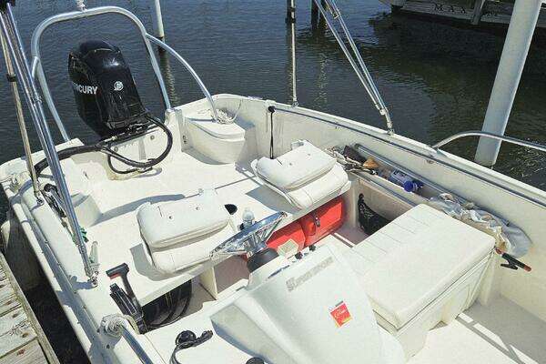 Photo of the 2012 Boston Whaler 17 Super Sport