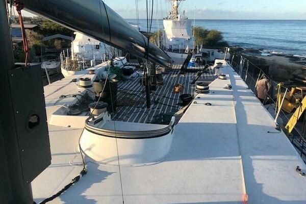 72ft New England Boatworks Yacht For Sale