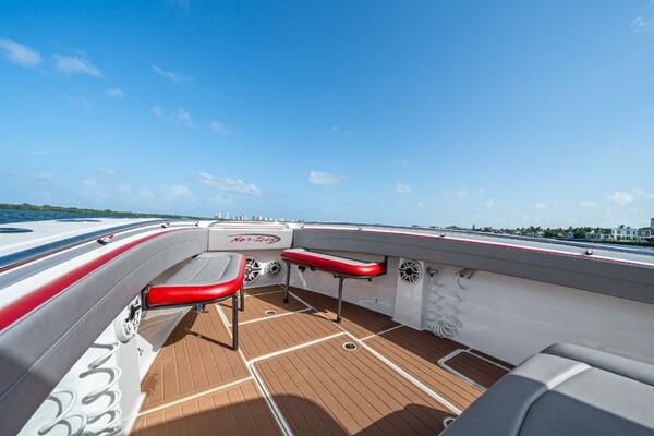 Port Bow Forward Seating