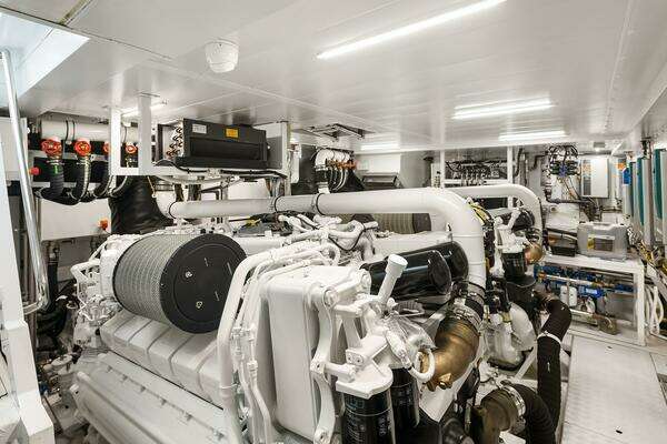 Sanlorenzo SL86 Yacht For Sale