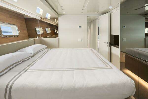 Sanlorenzo SL86 Yacht For Sale
