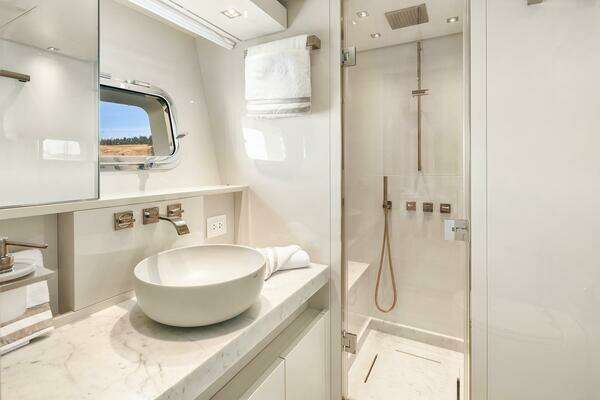 Sanlorenzo SL86 Yacht For Sale